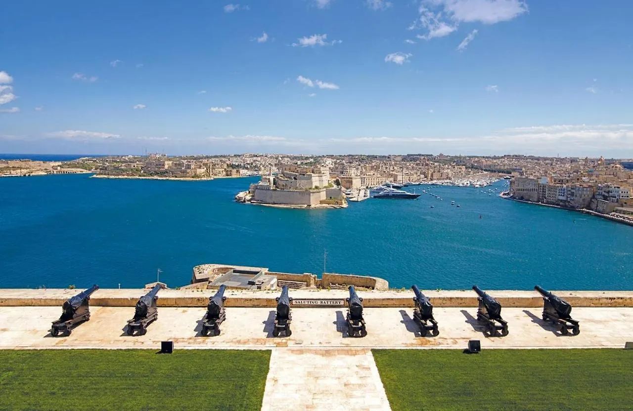 Central Family Apartment Valletta 0*,