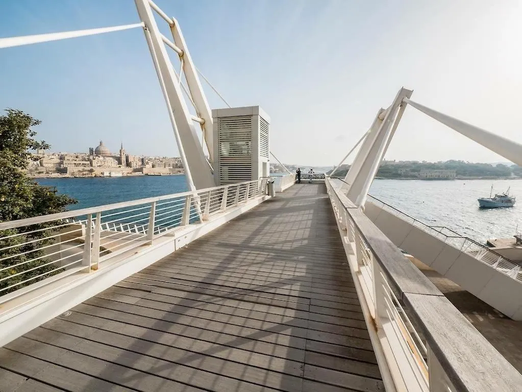 Central Family Apartment Valletta Malta
